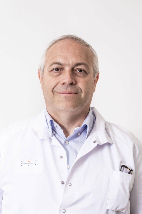 Portrait of Pr Éric Huyghe